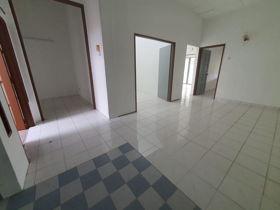 Single Storey SS5 Kelana Jaya - photo 10