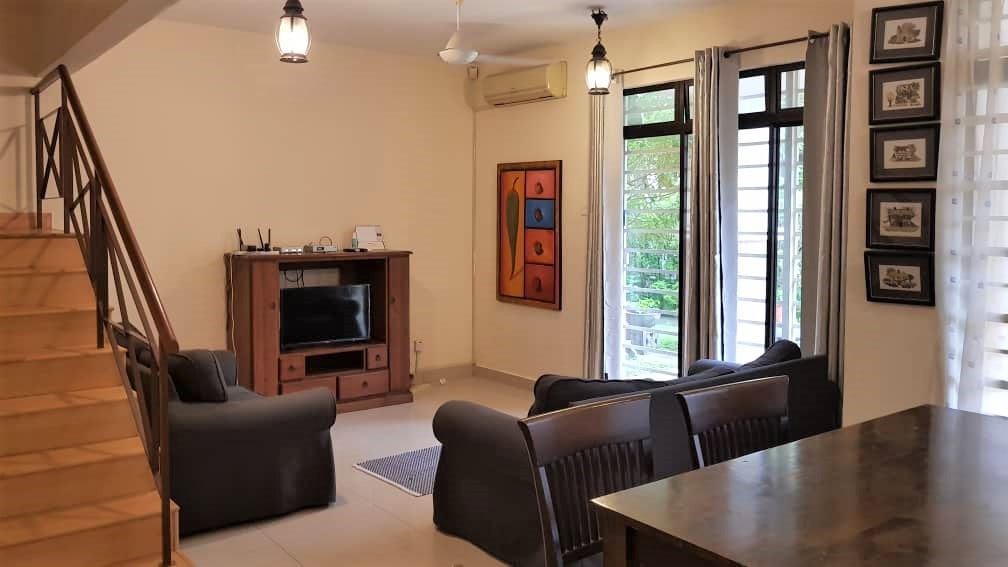 Terrace End Lot Presint 18 Putrajaya - photo 1