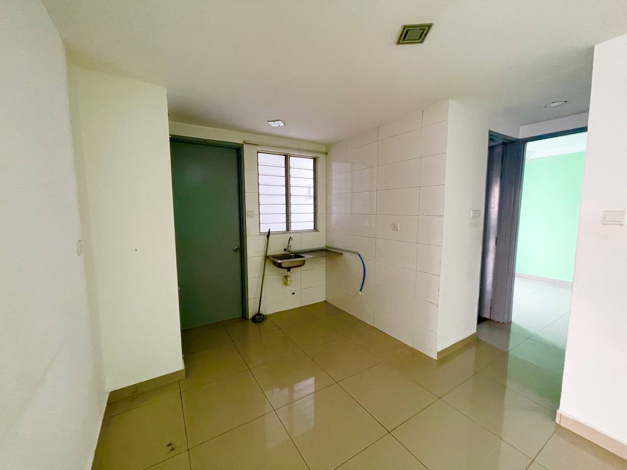 Suasana Lumayan Condo JlnTasik Permaisuri 2 Cheras - photo 3