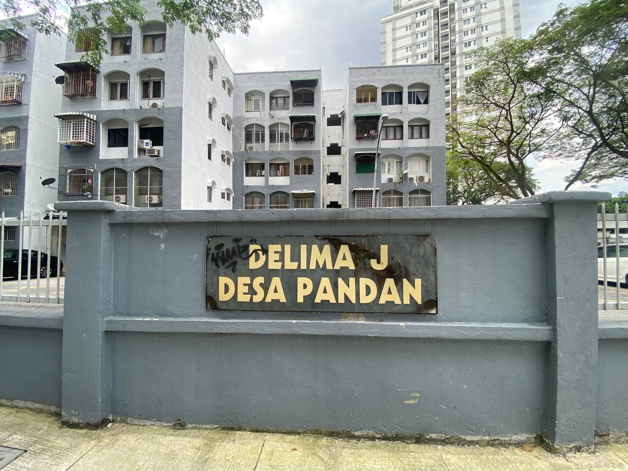 Desa Pandan Delima Blok J Apartment