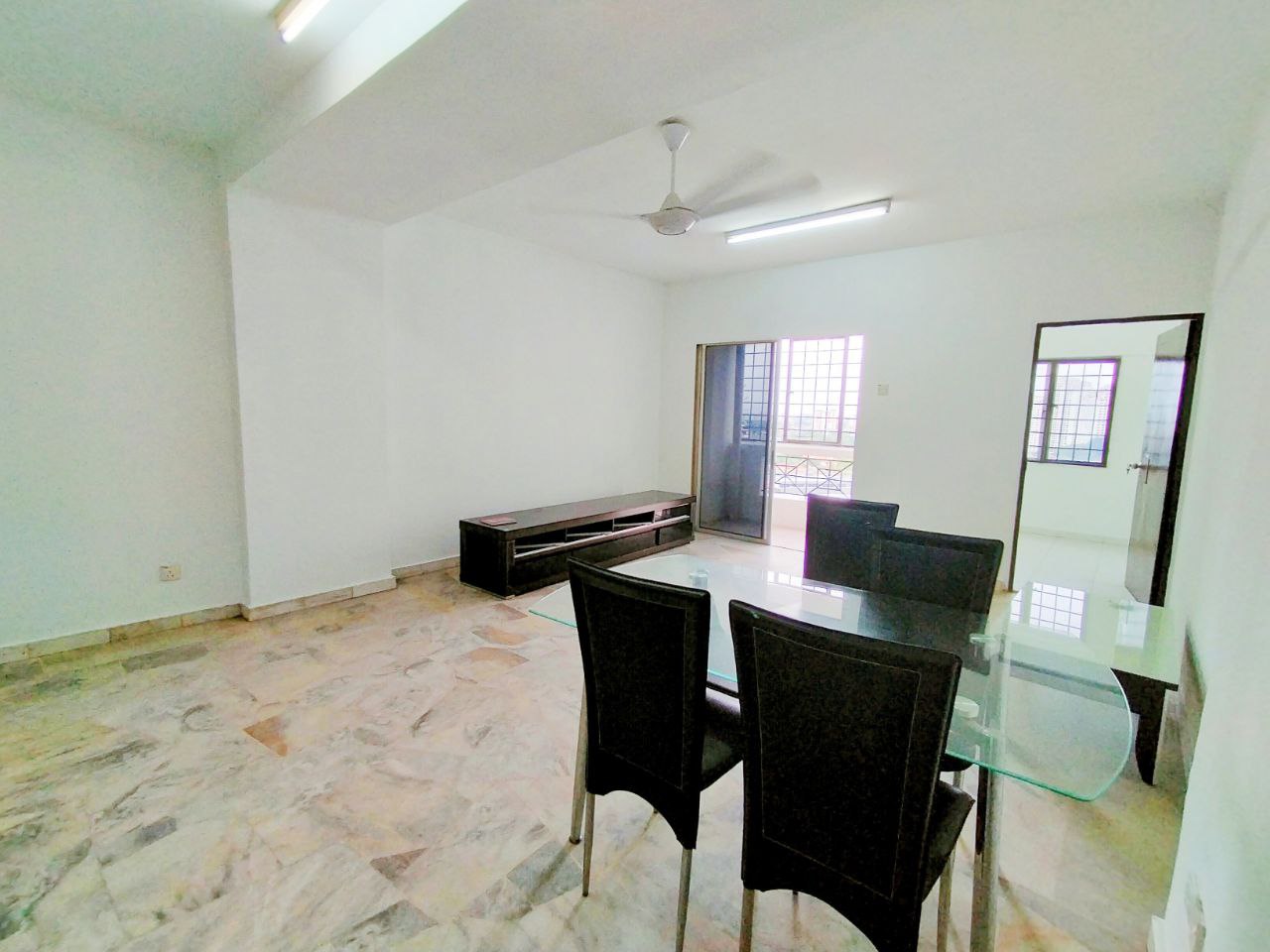 2 Pelangi Indah Condo Jalan Ipoh - photo 2