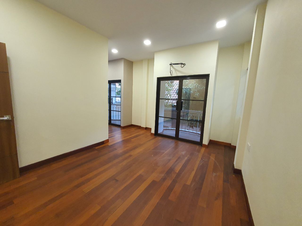 Bkt Antarabangsa Bungalow Corner Persiraan - photo 3