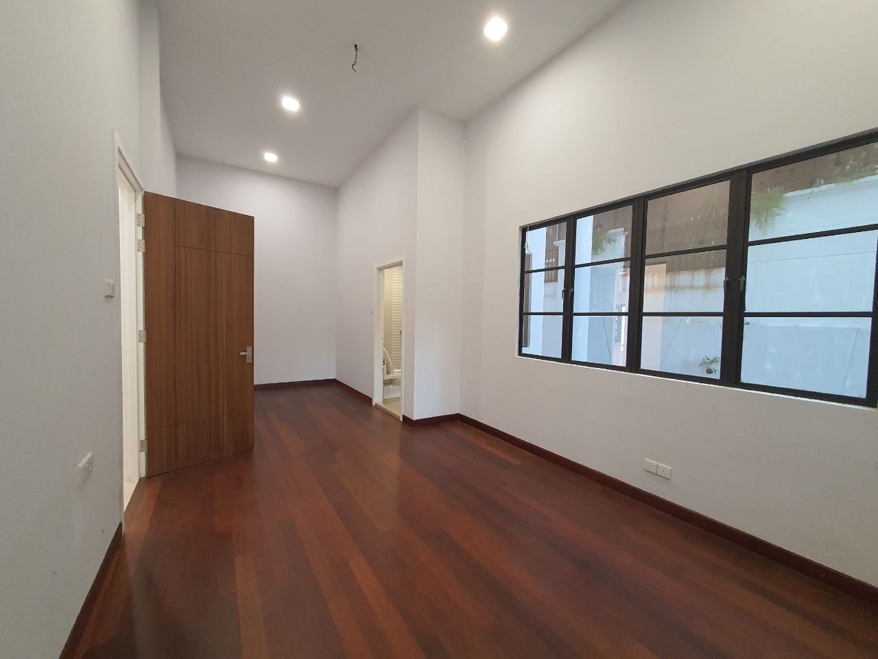 Bkt Antarabangsa Bungalow Corner Persiraan - photo 5