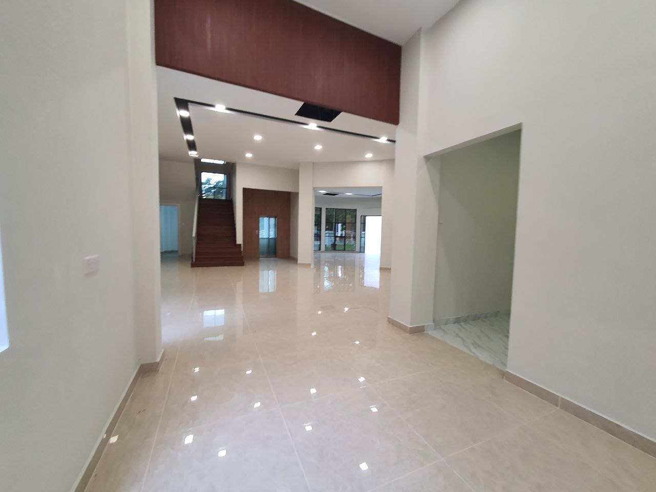 Bkt Antarabangsa Bungalow Corner Persiraan - photo 10
