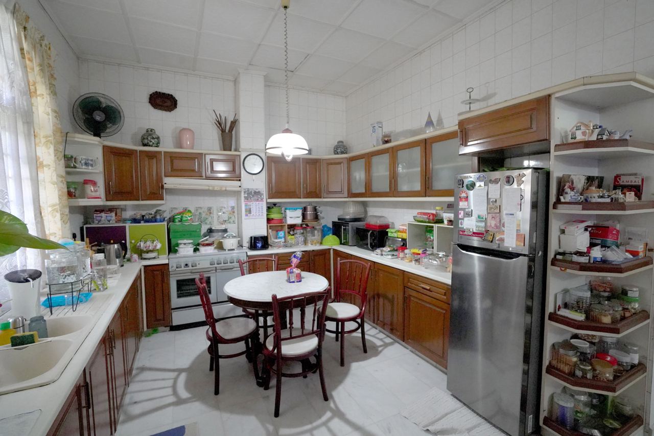 Bungalow Kelana Jaya SS 7 - photo 3