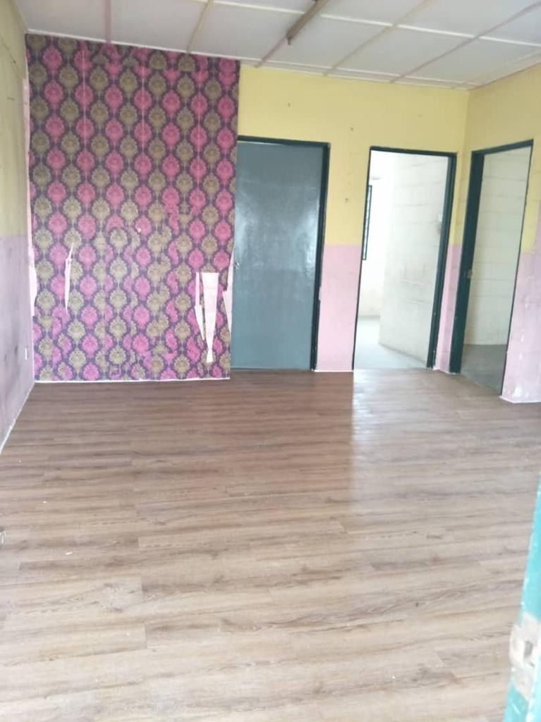 Pangsapuri Melati Taman Bukit Subang Shah Alam