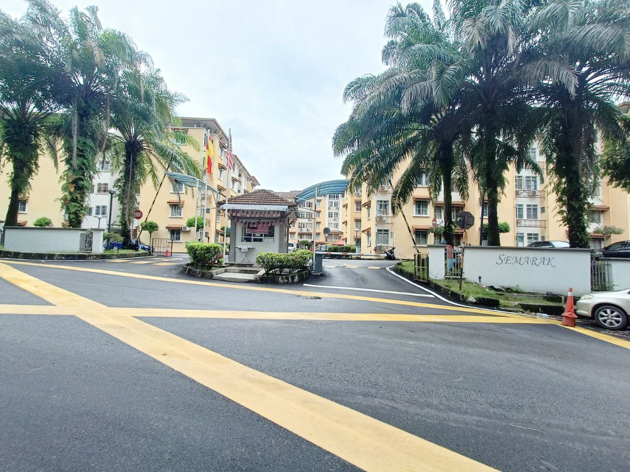 Apartment Semarak Jalan Wawasan  Puchong