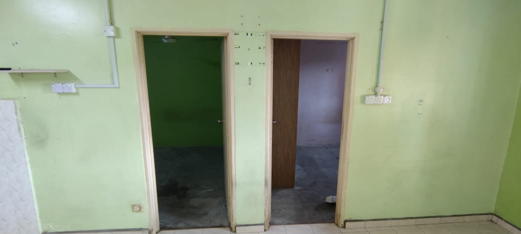 Blok B Pangsapuri Sri Penara Bandar Sri Permaisuri - photo 12