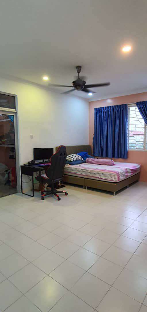 Shah Alam Seksyen 33 Double Storey Corner Lot - photo 5