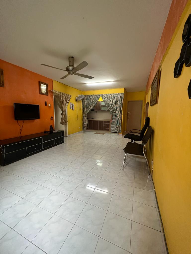 Apartment Subang Suria Shah Alam Seksyen U5 - photo 3