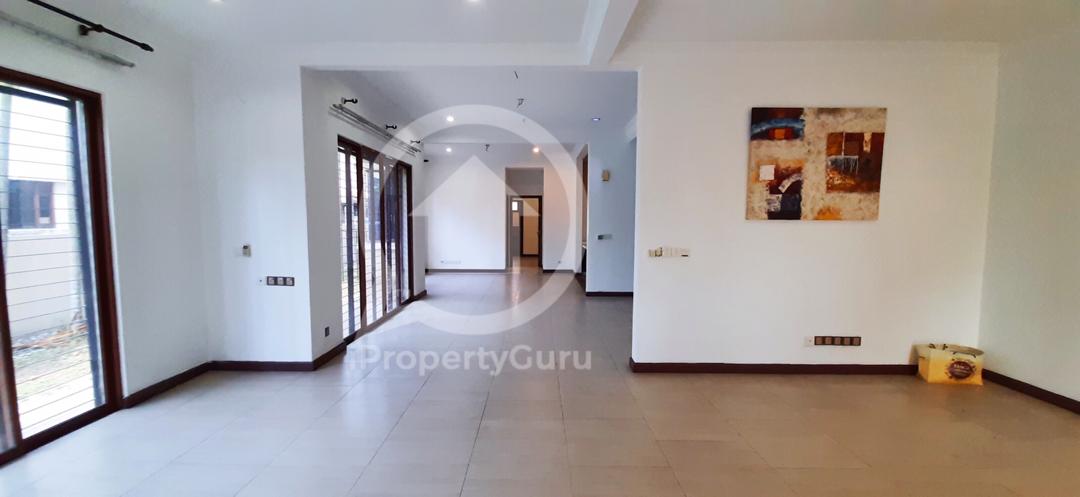 RENOVATED End Lot Lagenda Bukit Jelutong - photo 5