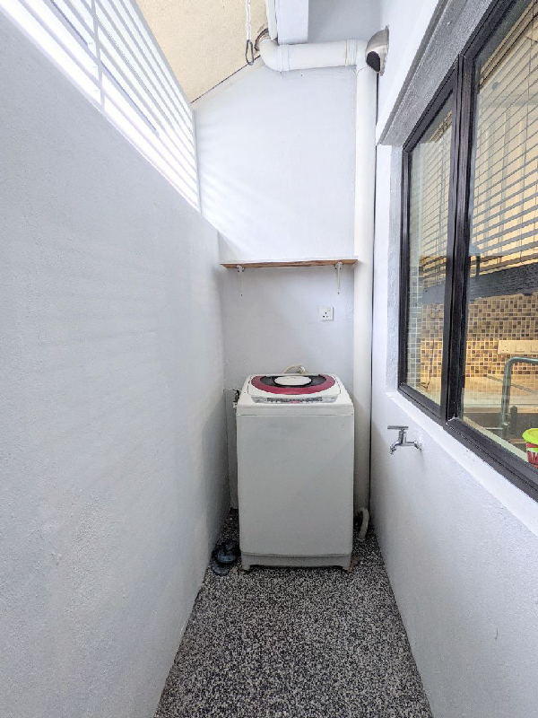 RENOVATED DOUBLE STOREY TERRACE PARKLANDS SEMENYIH - photo 7