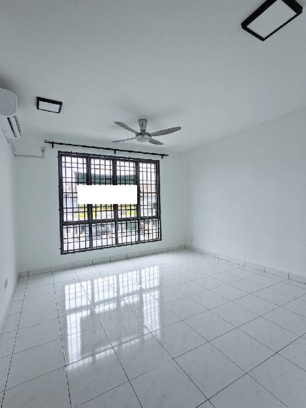 RENOVATED DOUBLE STOREY TERRACE PARKLANDS SEMENYIH - photo 11