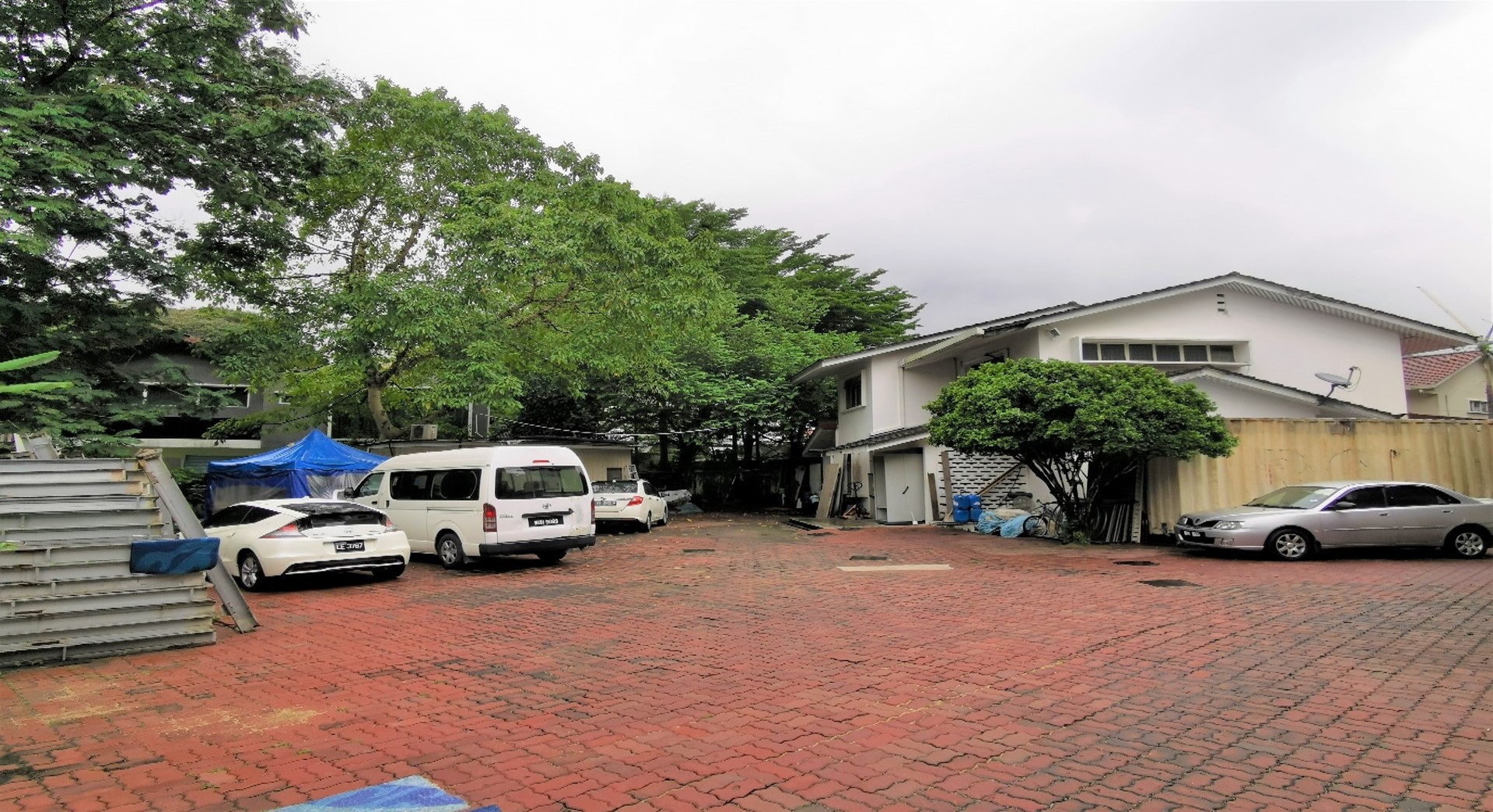 Bungalow Land for Sale - photo 3