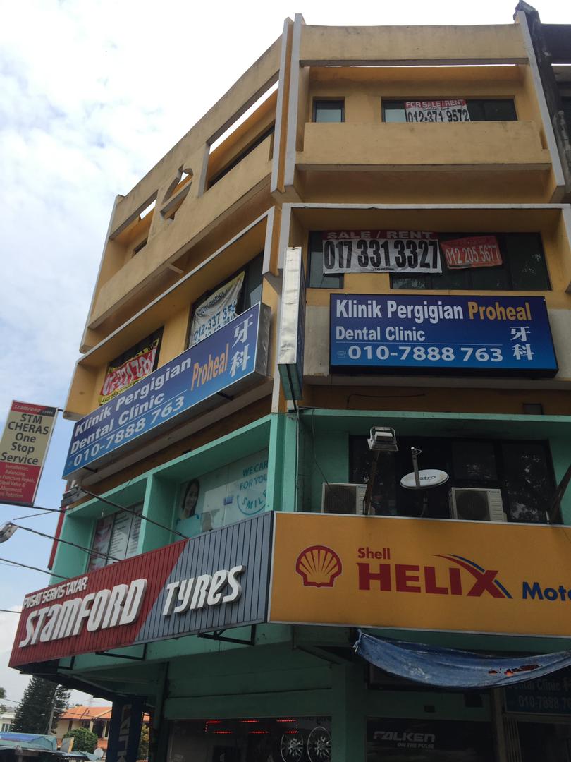4 storey Shop Lot for Rent - photo 2