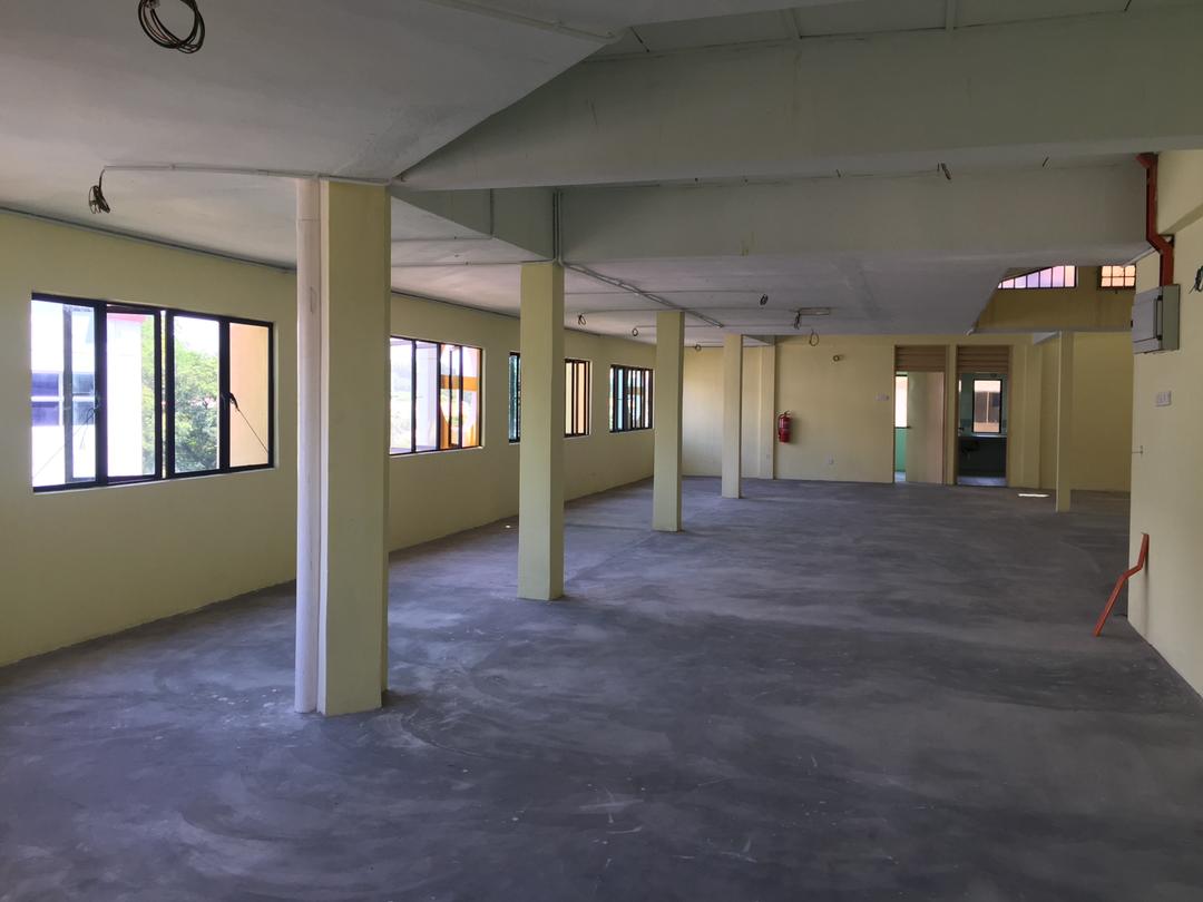 4 storey Shop Lot for Rent - photo 3