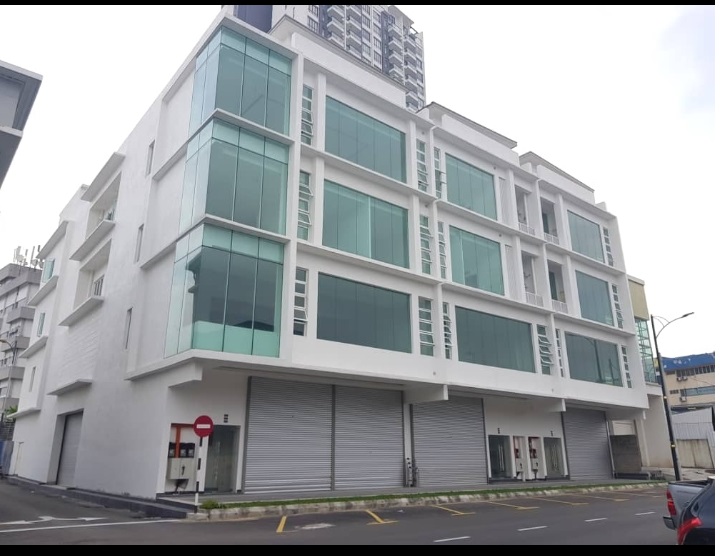 3 Storey Shop Lot for Rent - photo 7