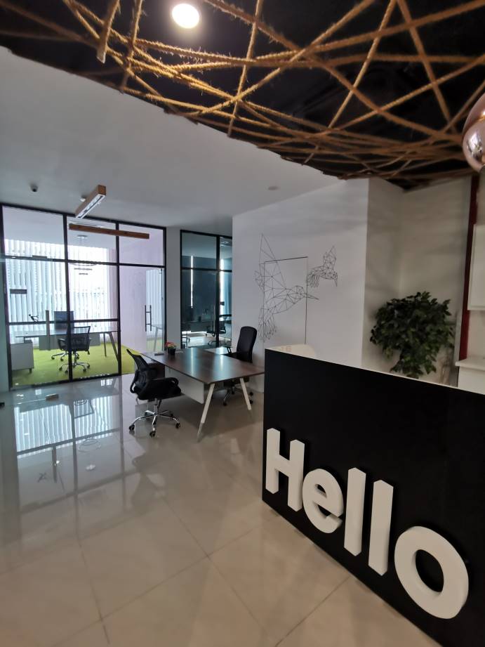 3 Storey Shop Lot for Rent - photo 3