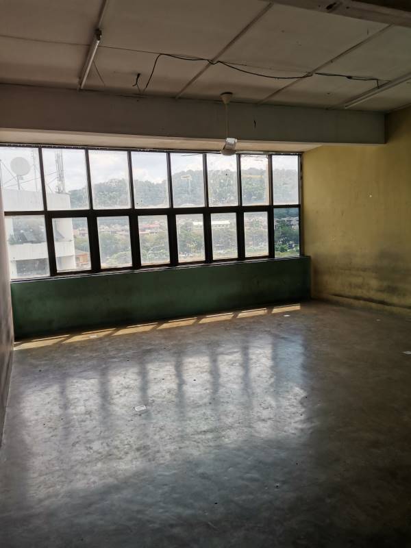 4 Storey Shop Lot for Rent