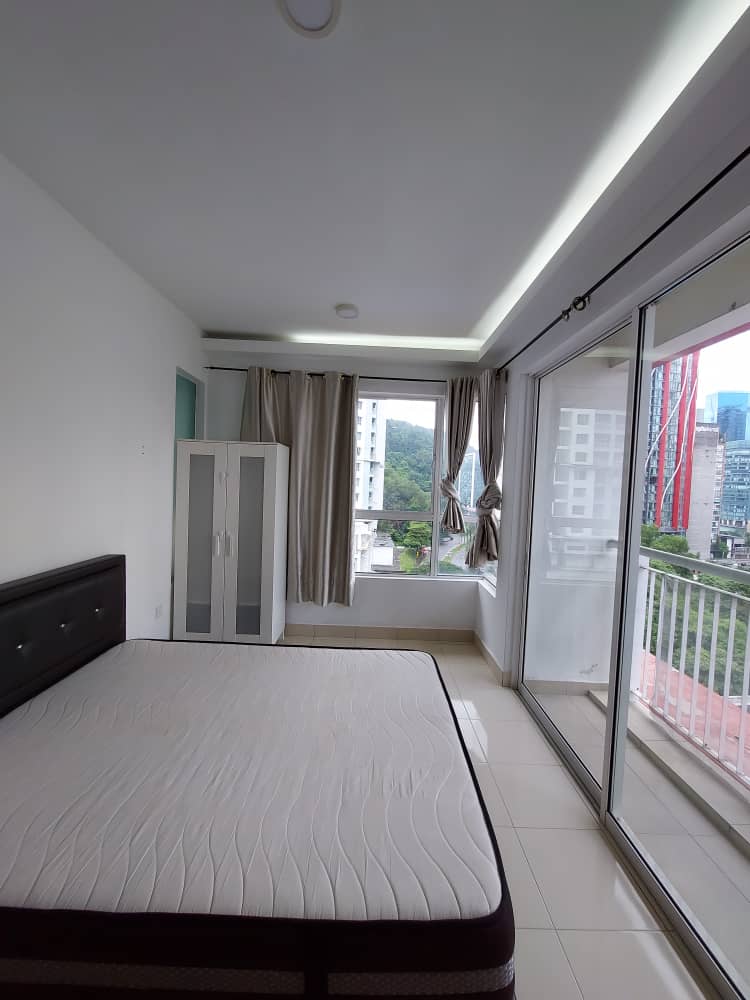 Ritze Perdana 2 for Sale - photo 2