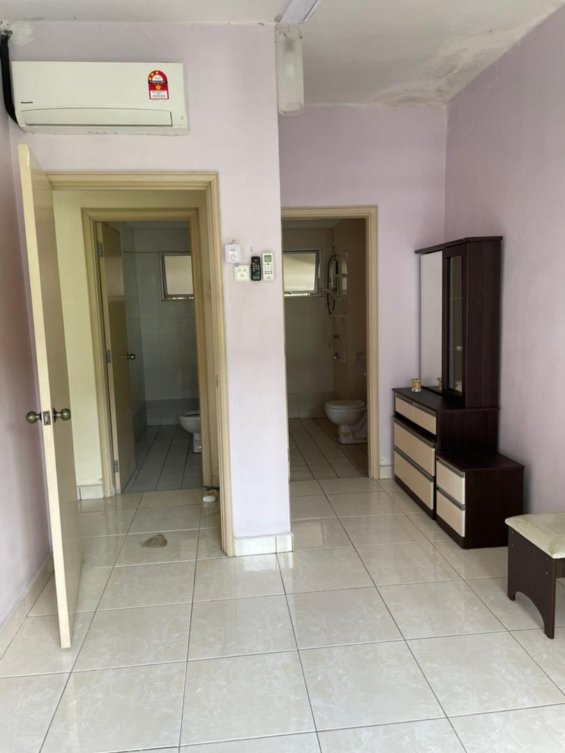 Perdana View Condo for Rent - photo 3