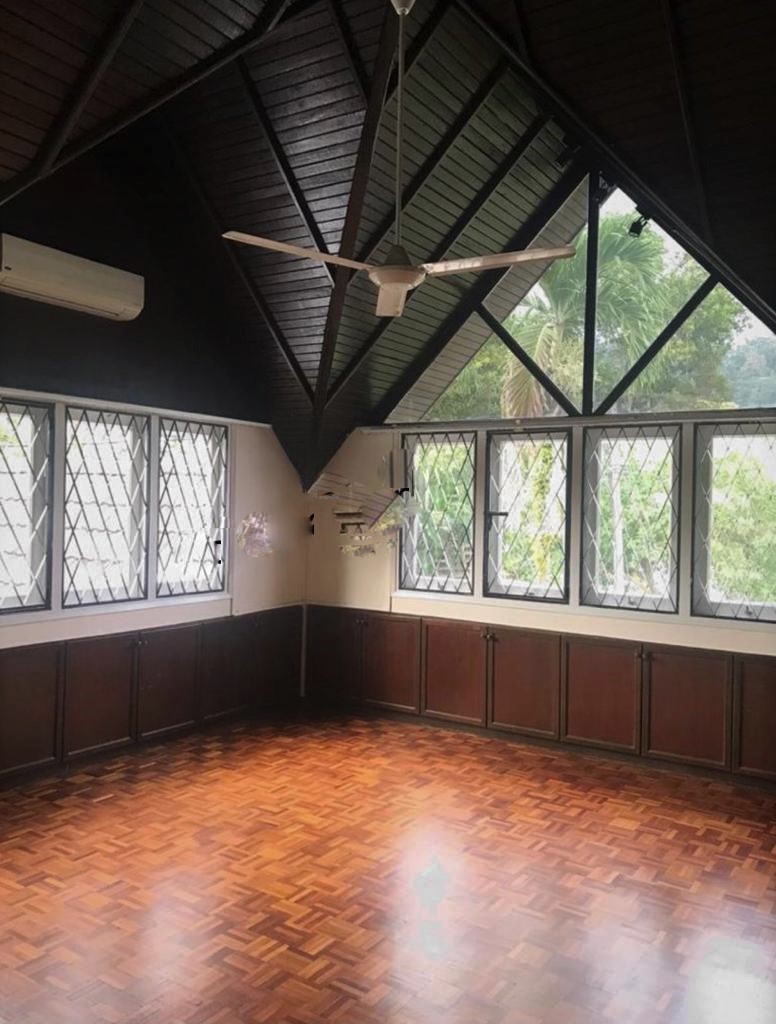 Resort styled Bungalow Taman TAR for Rent - photo 3
