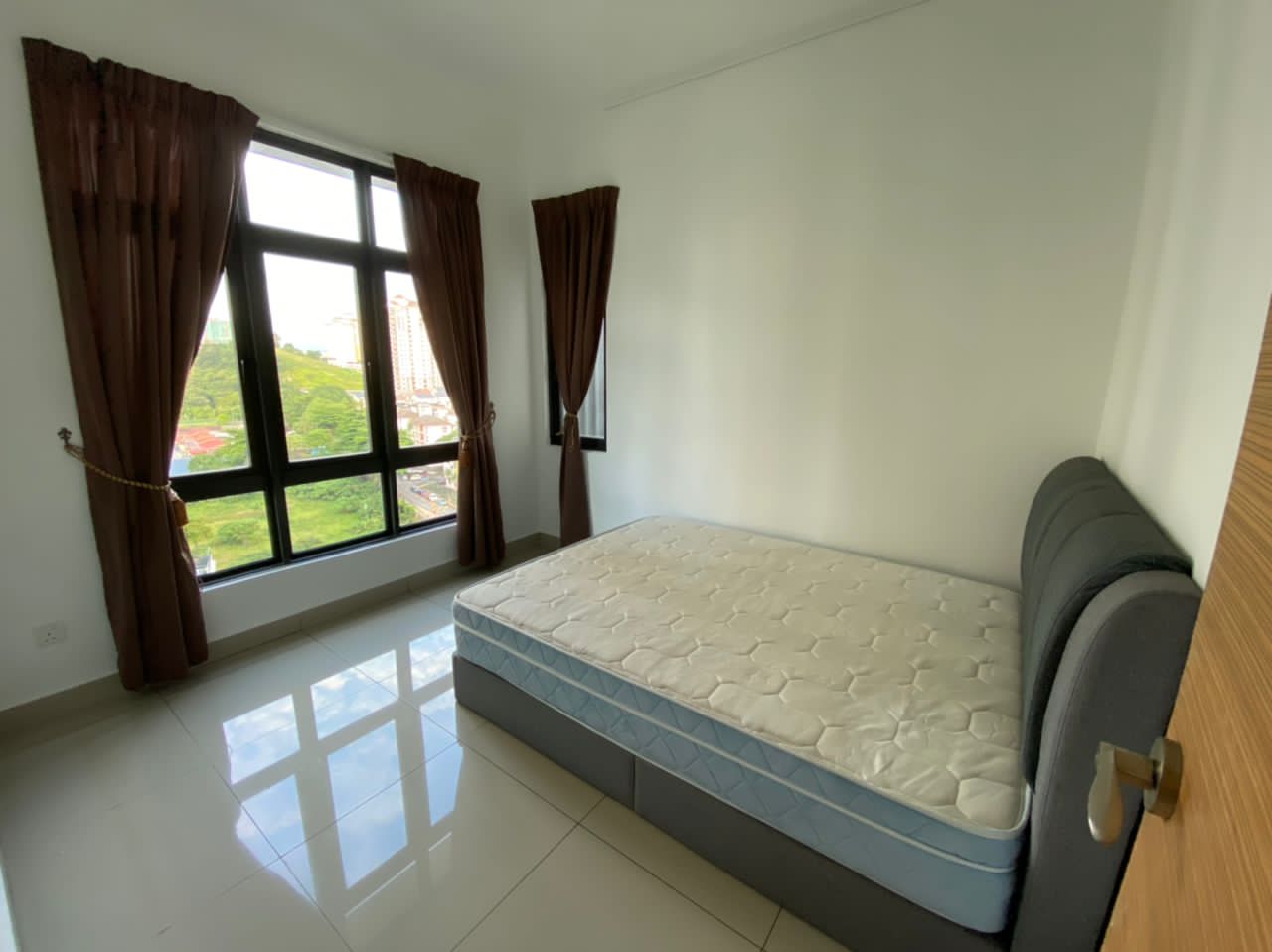 Pearl Suria Old Klang Road for Rent - photo 2