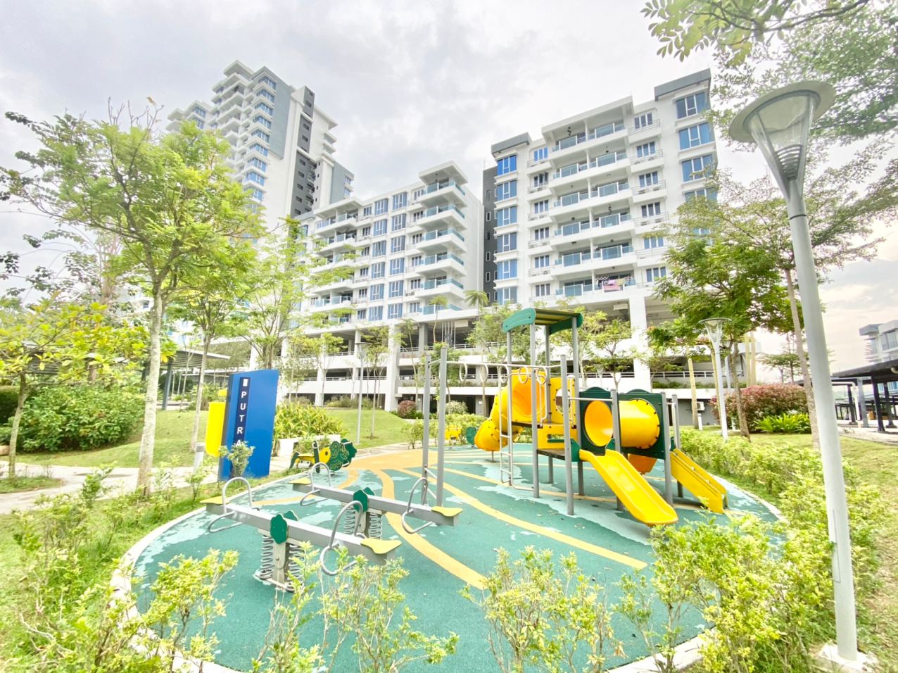 PUTRA 1 Apartment, Bandar Seri Putra Bangi Kajang - photo 2