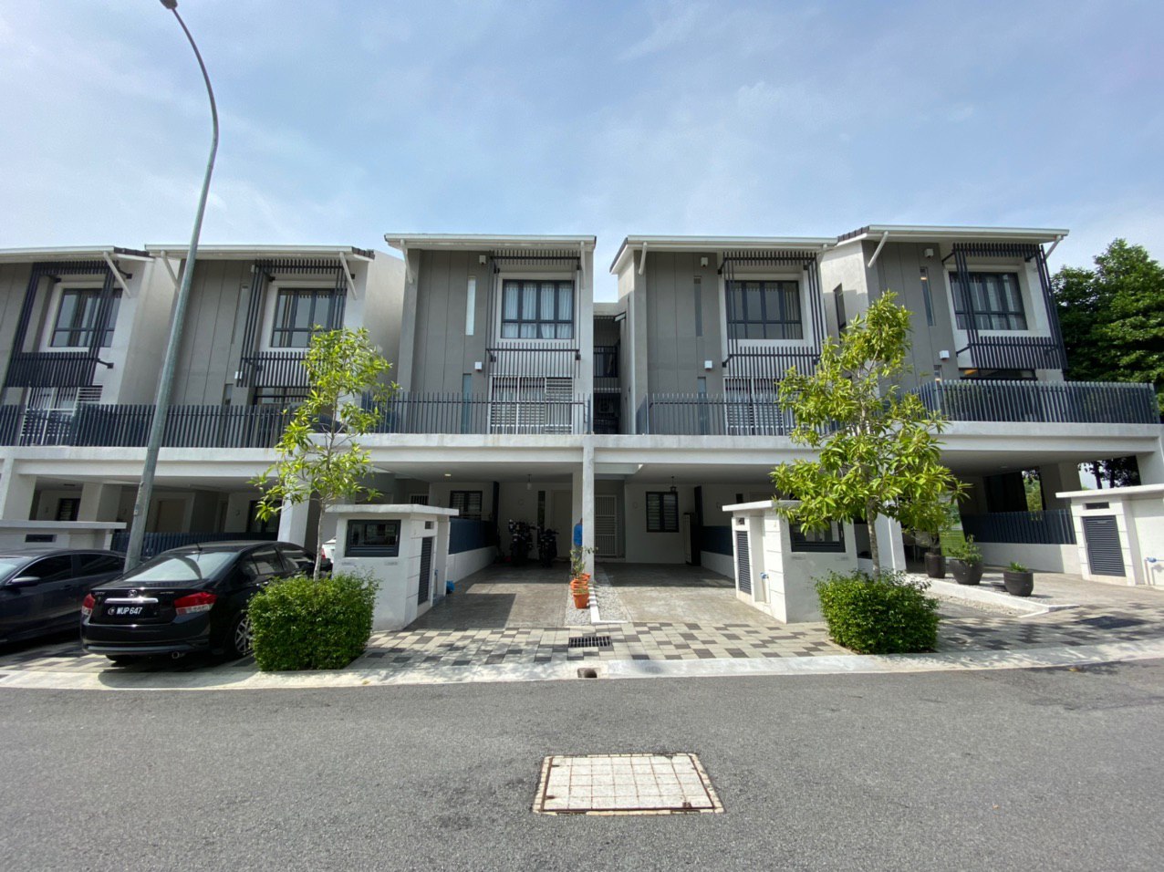 Duplex TownHouse, Crescent Park TownVilla