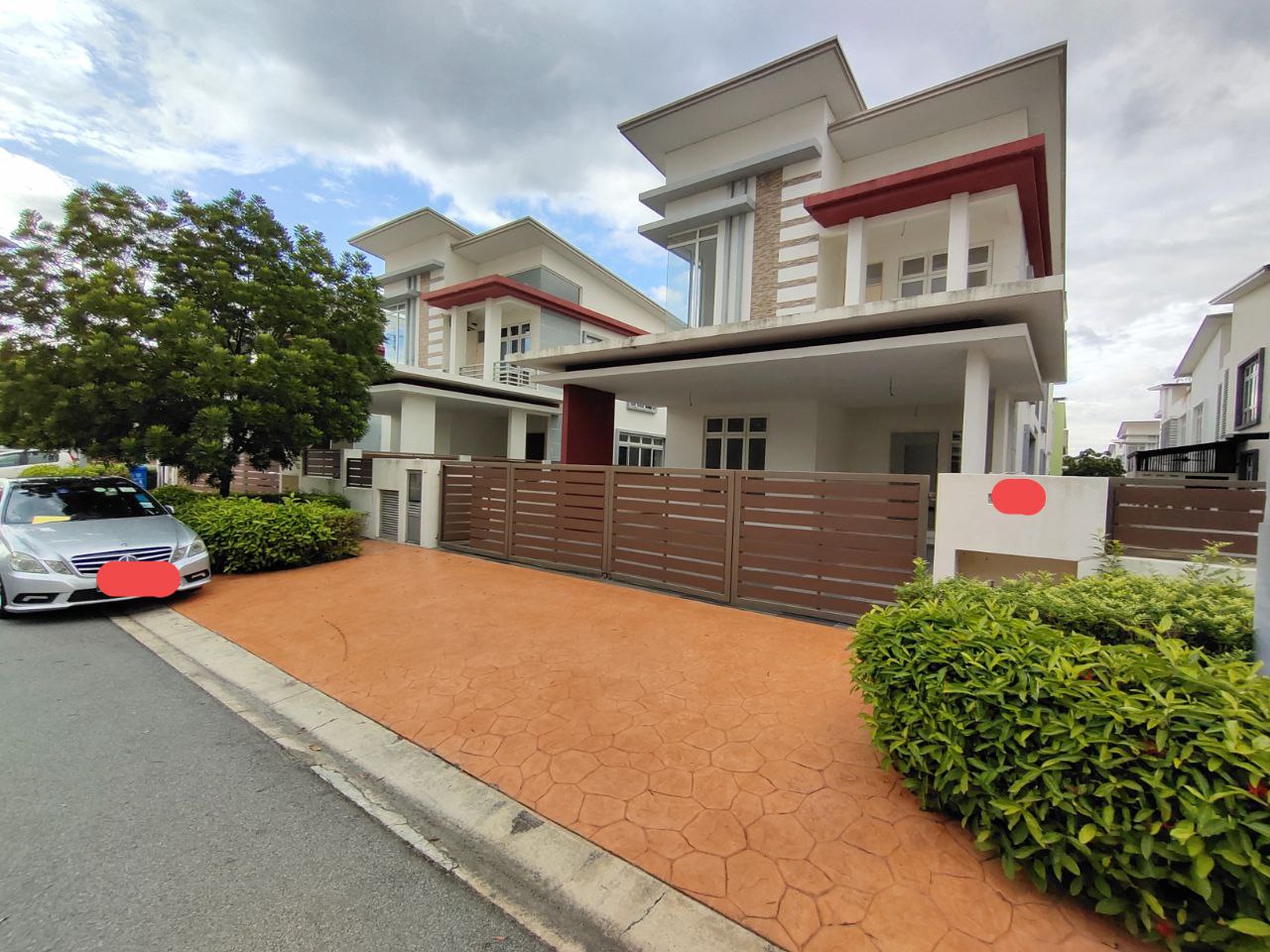 BUNGALOW CASA IDAMAN, SETIA ALAM - photo 2