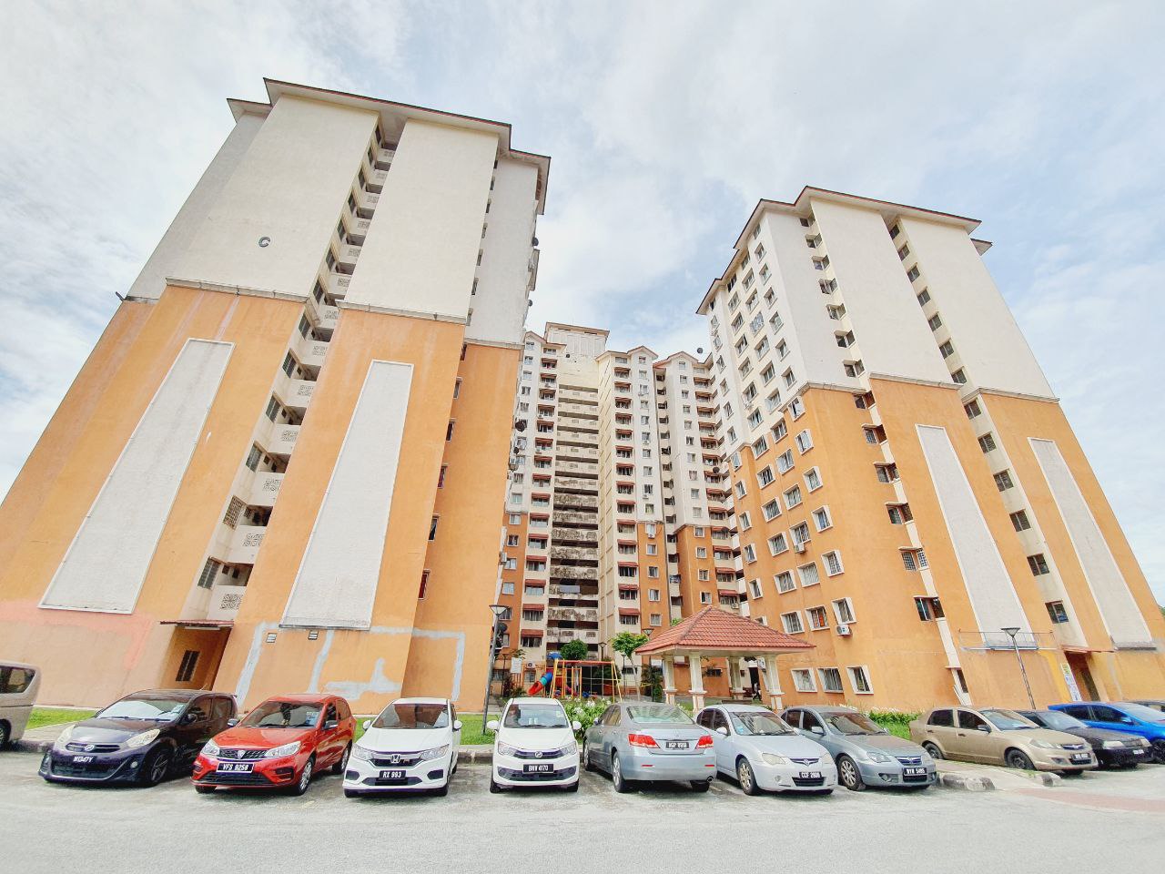 PUTRA DAMAI APARTMENT, PRECINT 11, PUTRAJAYA - photo 2