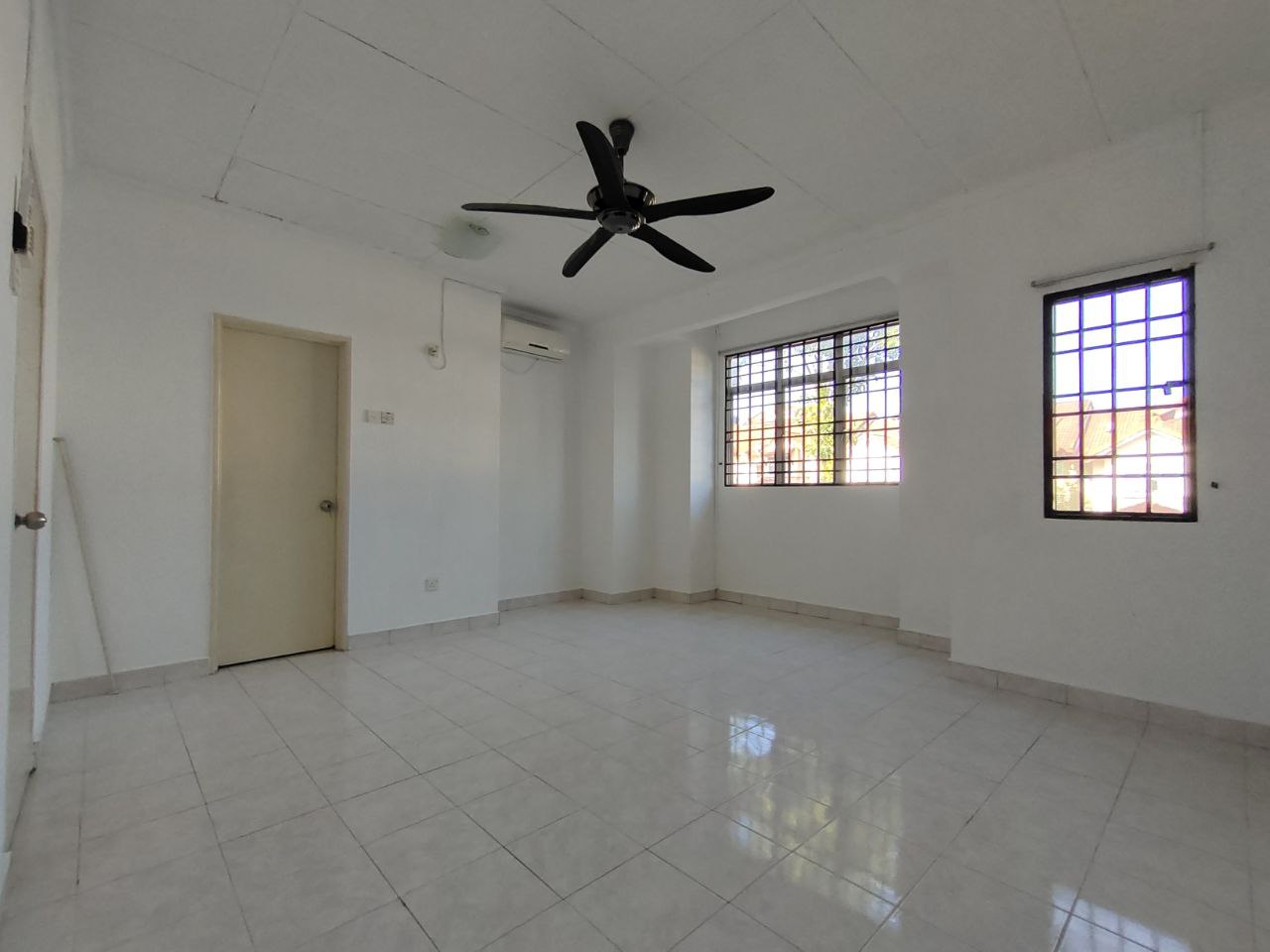 Bukit Subang, Shah Alam - photo 10