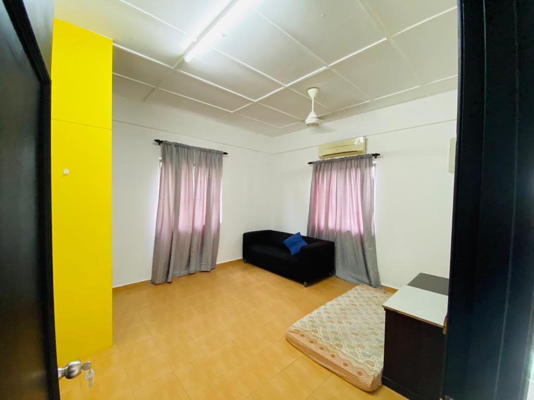 Sri Mahligai Townhouse, Seksyen 9 - photo 8