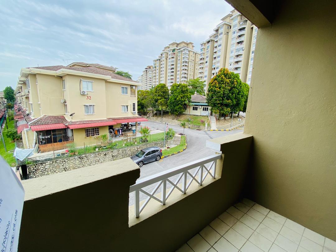 Sri Mahligai Townhouse, Seksyen 9 - photo 9