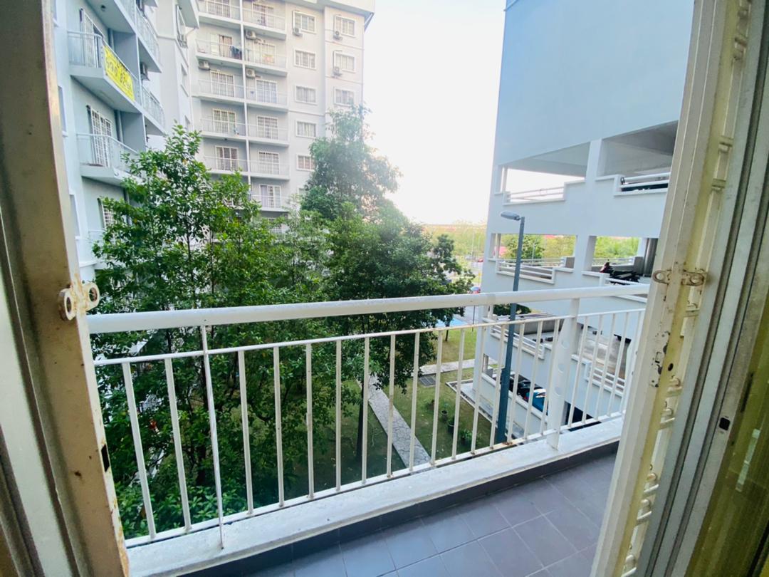 Kristal Heights Apartment, Seksyen 7, Shah Alam - photo 8