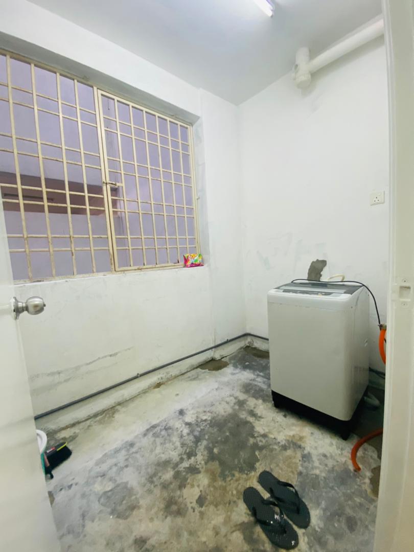Kristal Heights Apartment, Seksyen 7, Shah Alam - photo 10