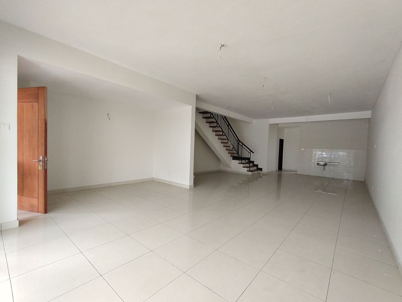 Double Storey Saffron Hills, Denai Alam - photo 3