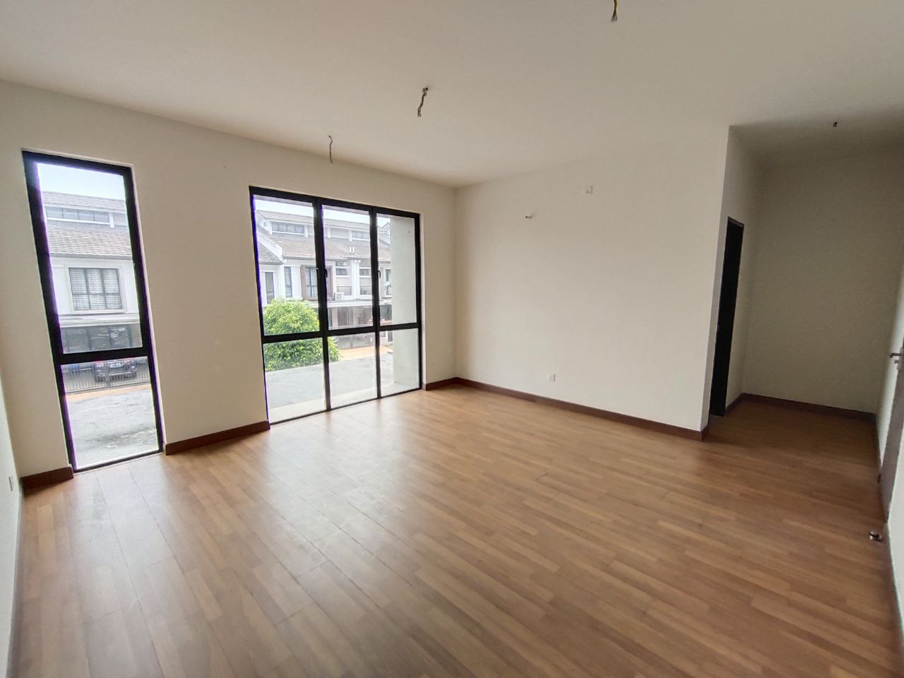 Double Storey Saffron Hills, Denai Alam - photo 11