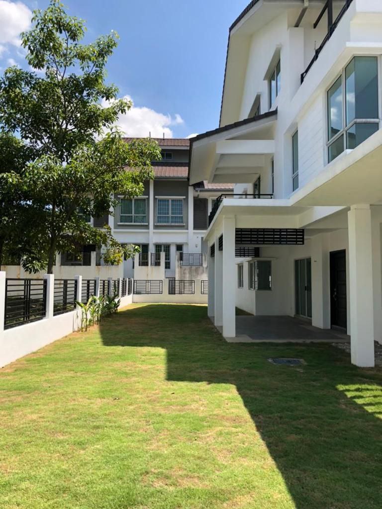Serissa Terrace , Denai Alam - photo 2