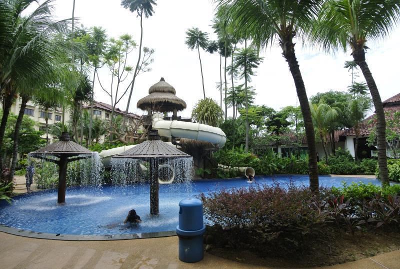Desa Idaman Residence Condominium, Puchong Prima, - photo 4