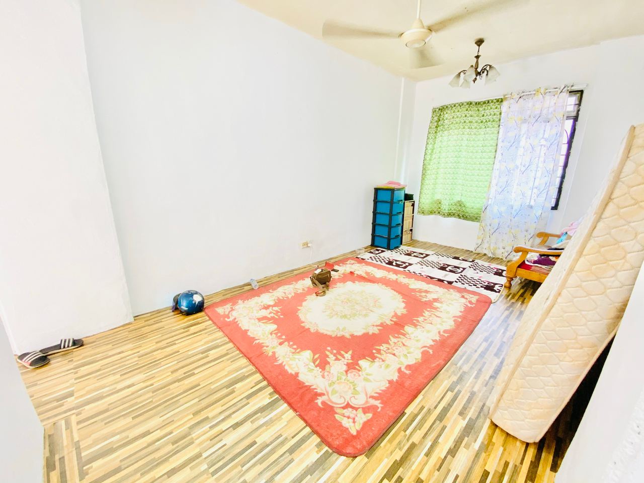 Pangsapuri Megah Villa - photo 1