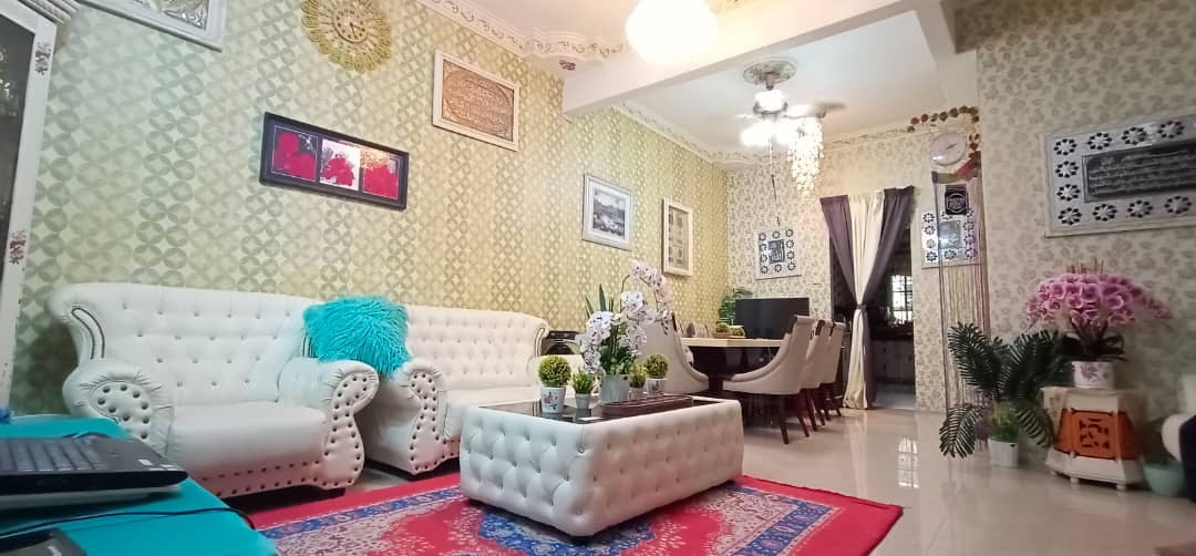 Taman Emas Dengkil
