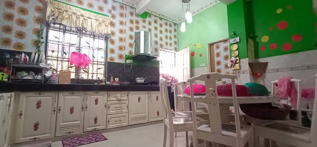 Taman Emas Dengkil - photo 7