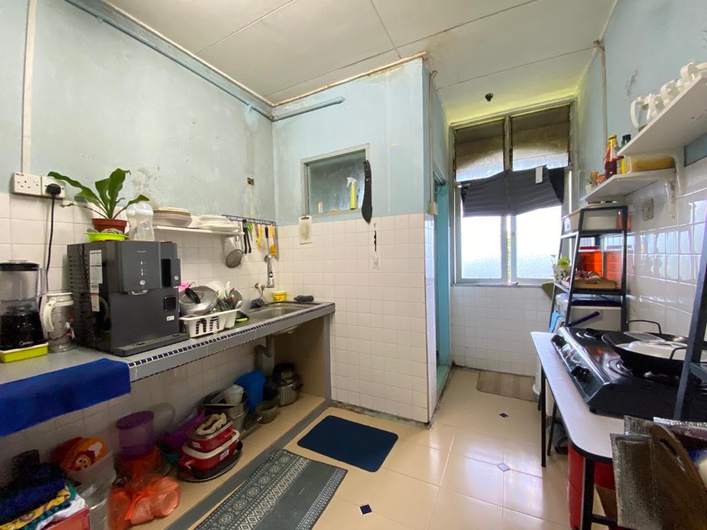 Flat Pkns Seksyen 24 Shah Alam - photo 6