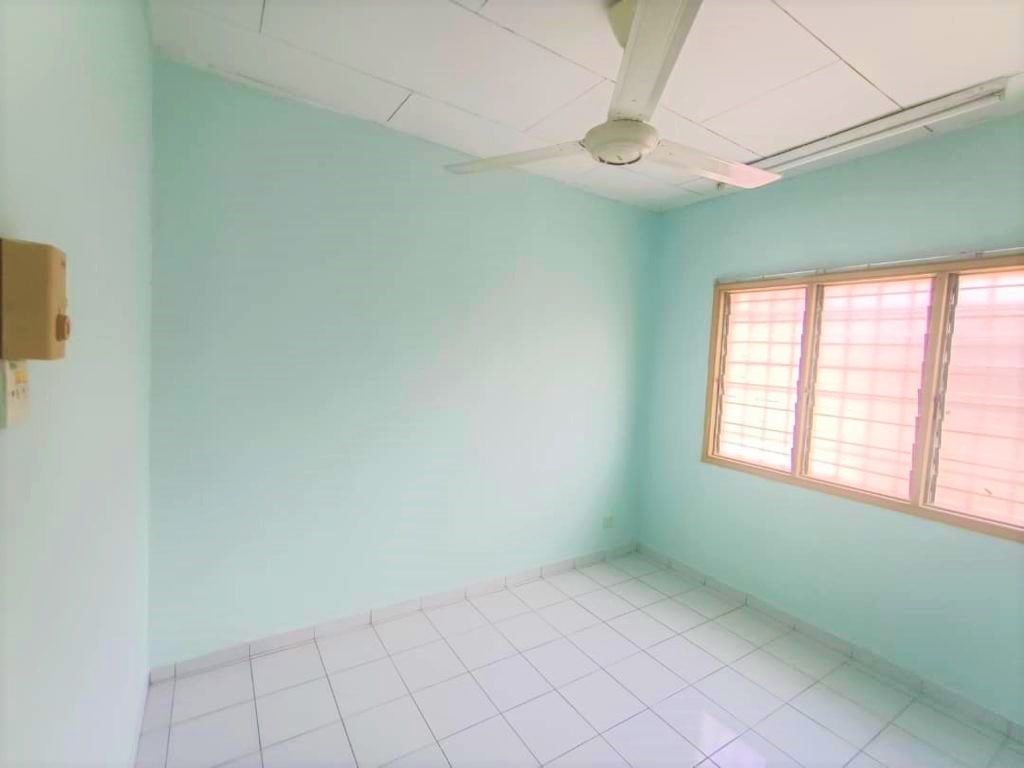 TAMAN KINRARA SEKSYEN 4 - photo 9