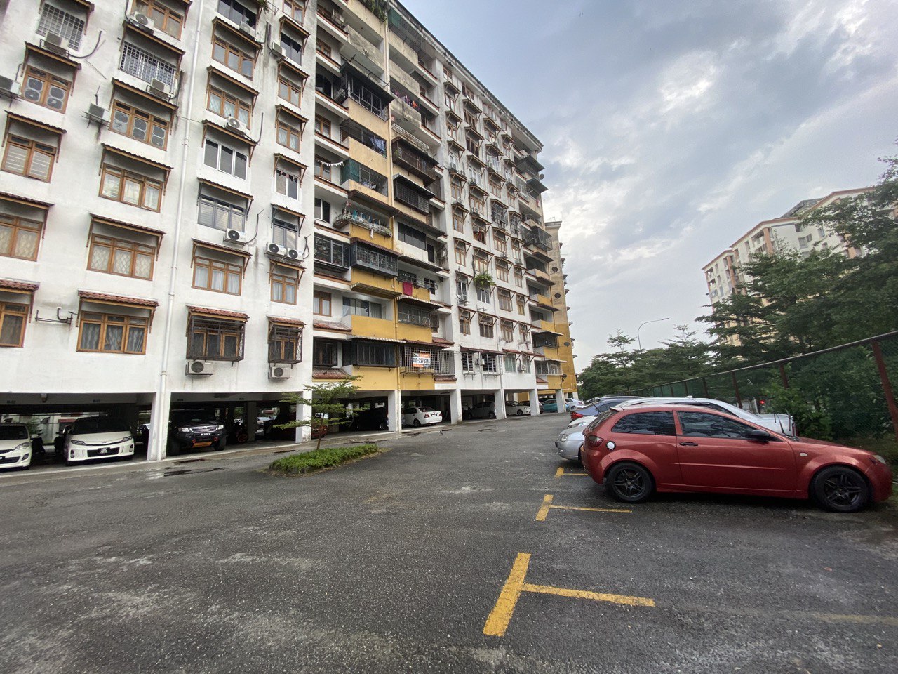 Pangsapuri Dahlia Court