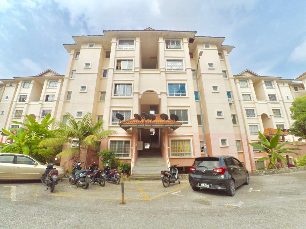Apartment Begonia Warnasari 3 Puncak Alam - photo 2
