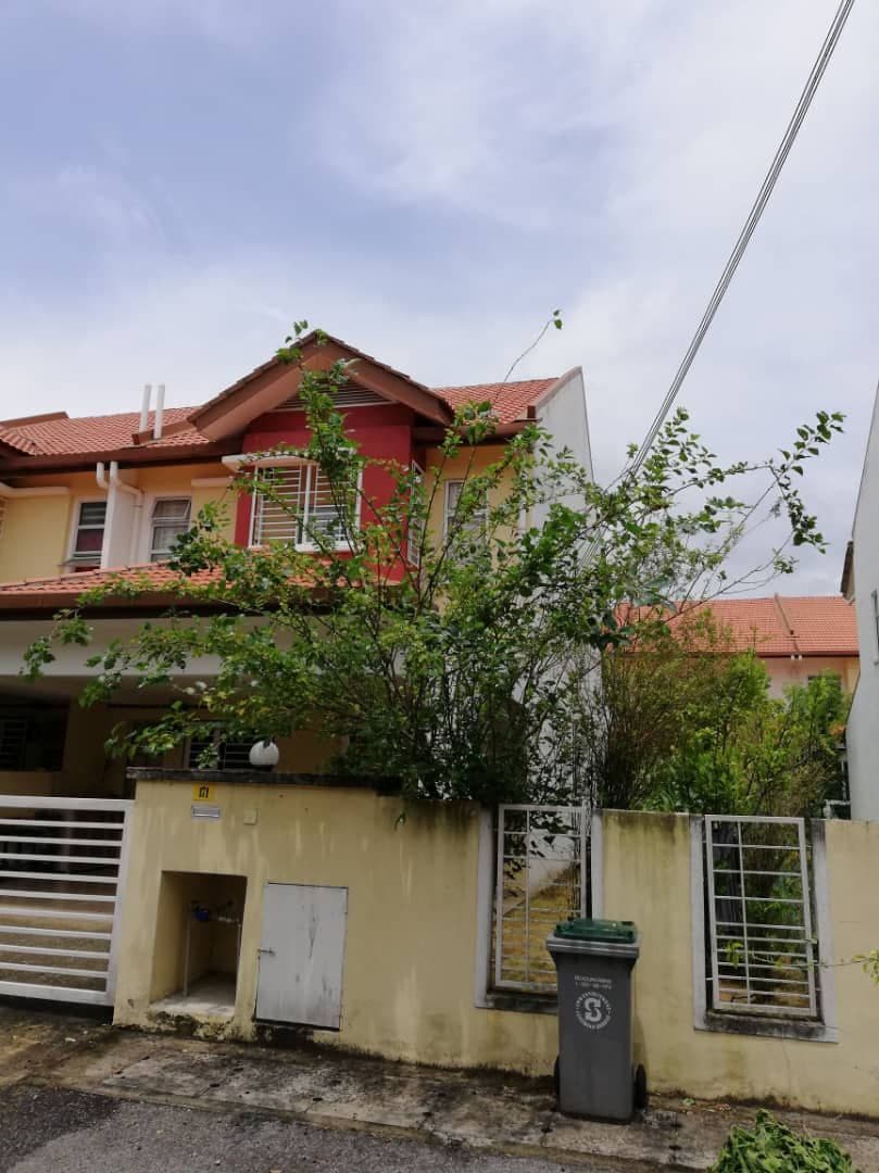End Lot 2-sty Extra Land Park Residences, PD - photo 2