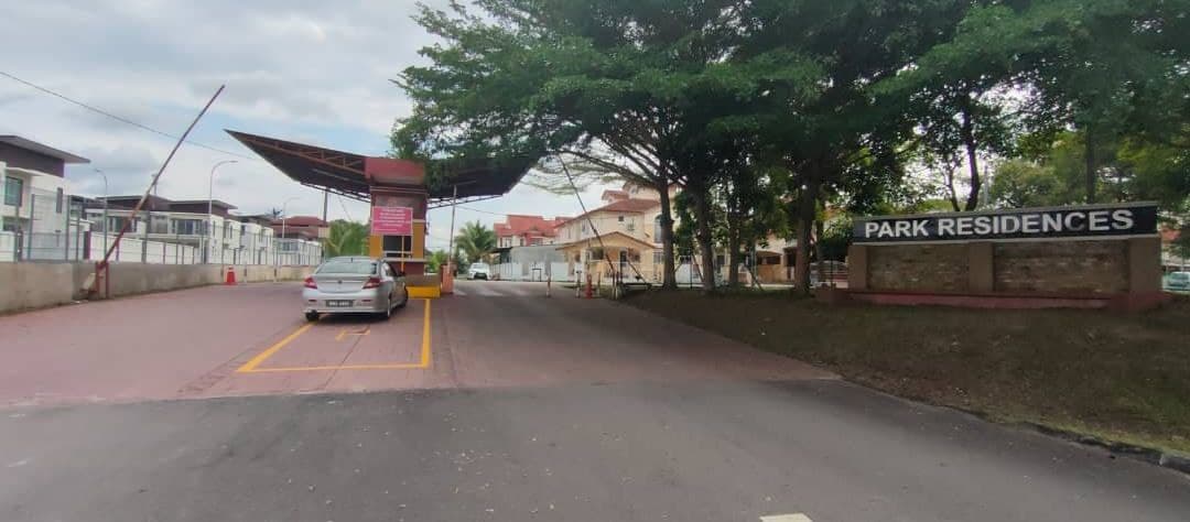 End Lot 2-sty Extra Land Park Residences, PD - photo 10