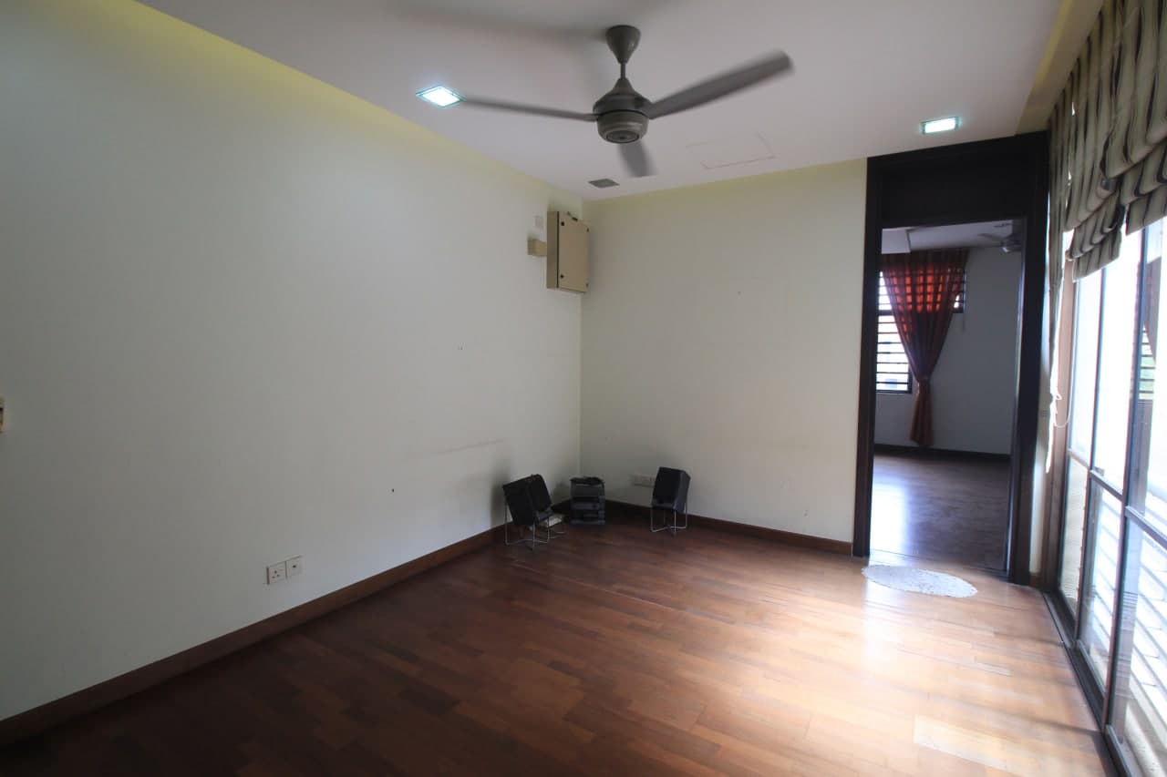 SEMI-LUX 2-sty Superlink Lagenda 1, Bukit Jelutong - photo 6